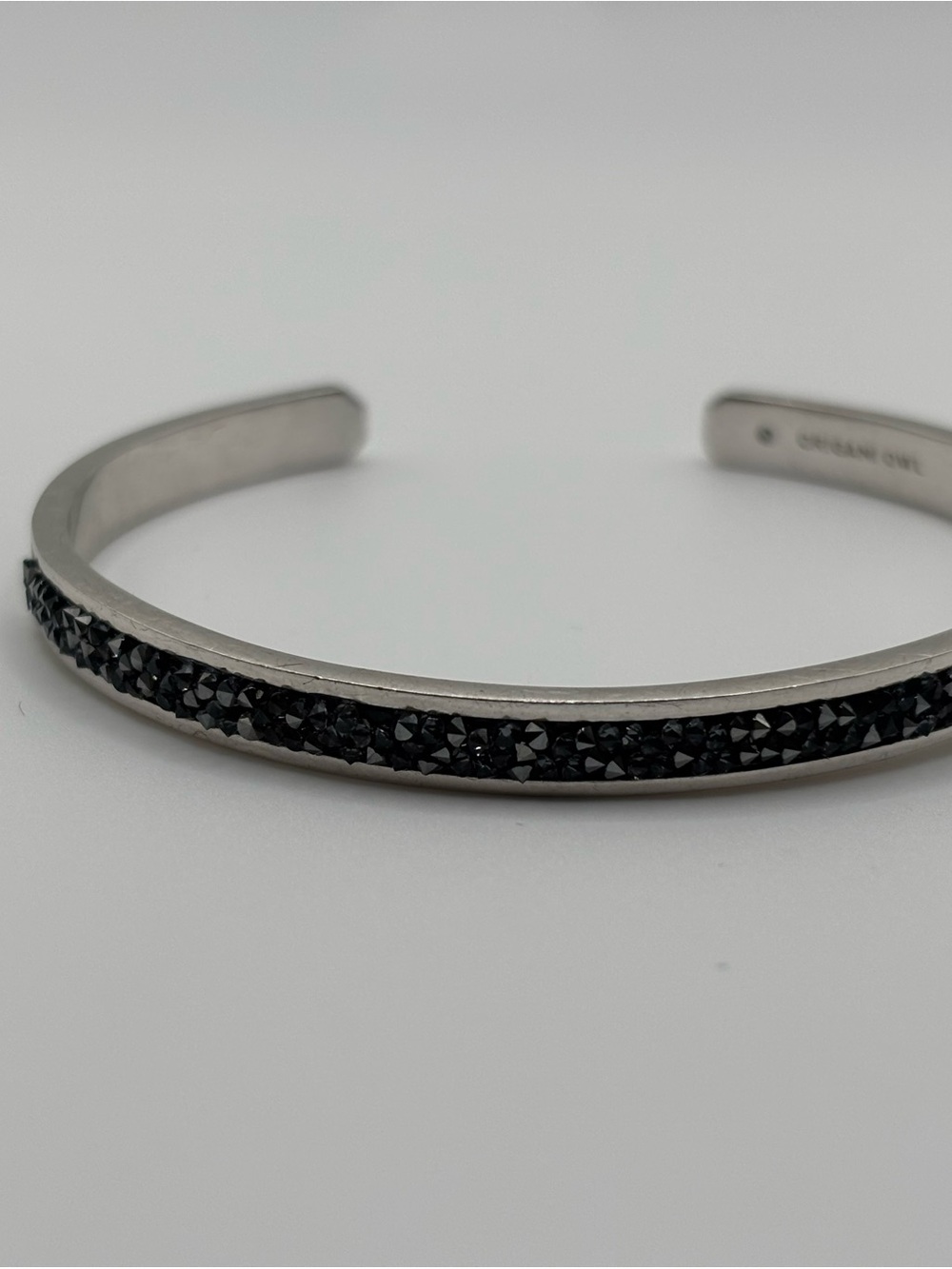 Origami Owl Silver Tone Cuff Bracelet with Black Accent